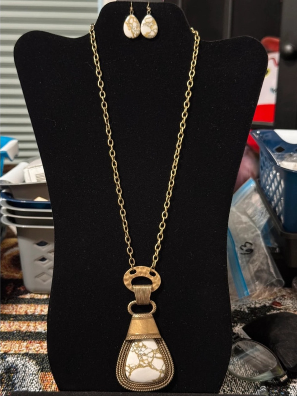 Gold-Tone Pendant Necklace with White Marbled Inlay